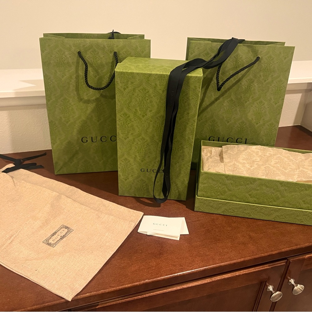 GUCCI BOXES